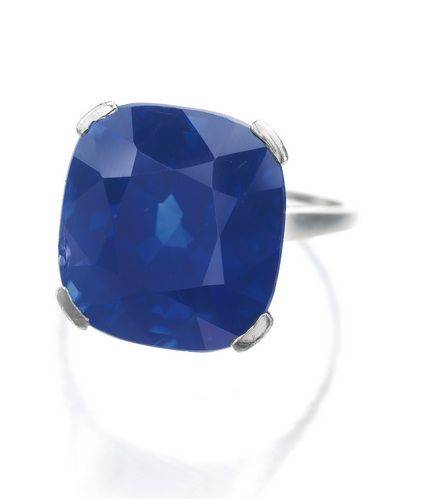 21.42-carat-kashmir-sapphire-ring.jpg