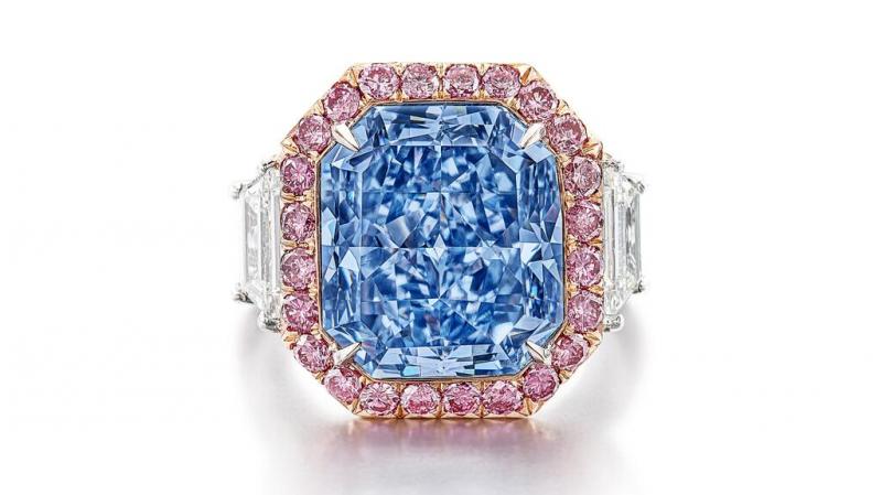 2023年10月5日，香港苏富比将拍卖一颗蓝色钻石，高达3700万美元  拍卖 钻石 第2张
